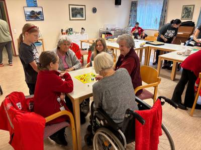 Weihnachtskekse backen im Senior:innenwohnheim Umsetzung Bild 3