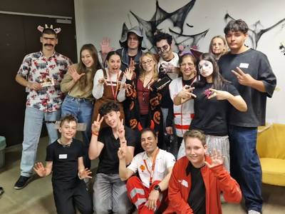 Halloweenfeier für ukrainische Flüchtlingsfamilien Bild