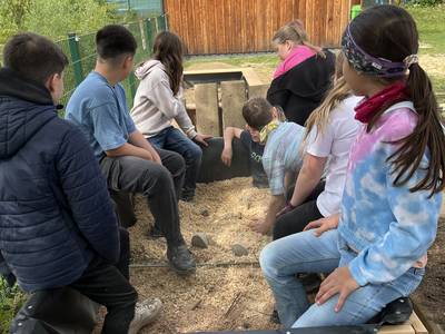 Hochbeet für Schüler:innen Gruppenbild